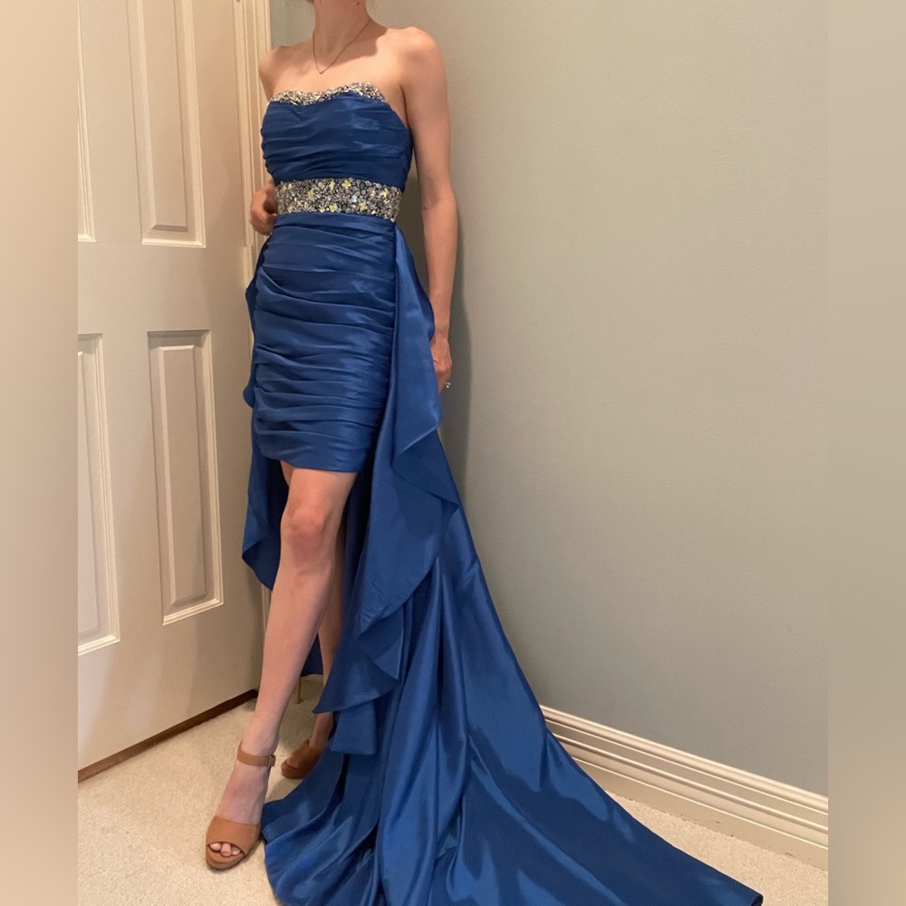 Vintage Y2K Royal Blue Taffeta Strapless Formal Gown | Removable Train & Collar